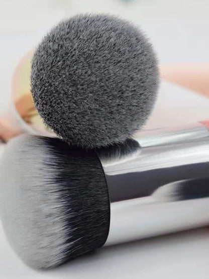 Multi-Use Makeup Brush – Perfect for Foundation, Blush, BB Cream & Powder